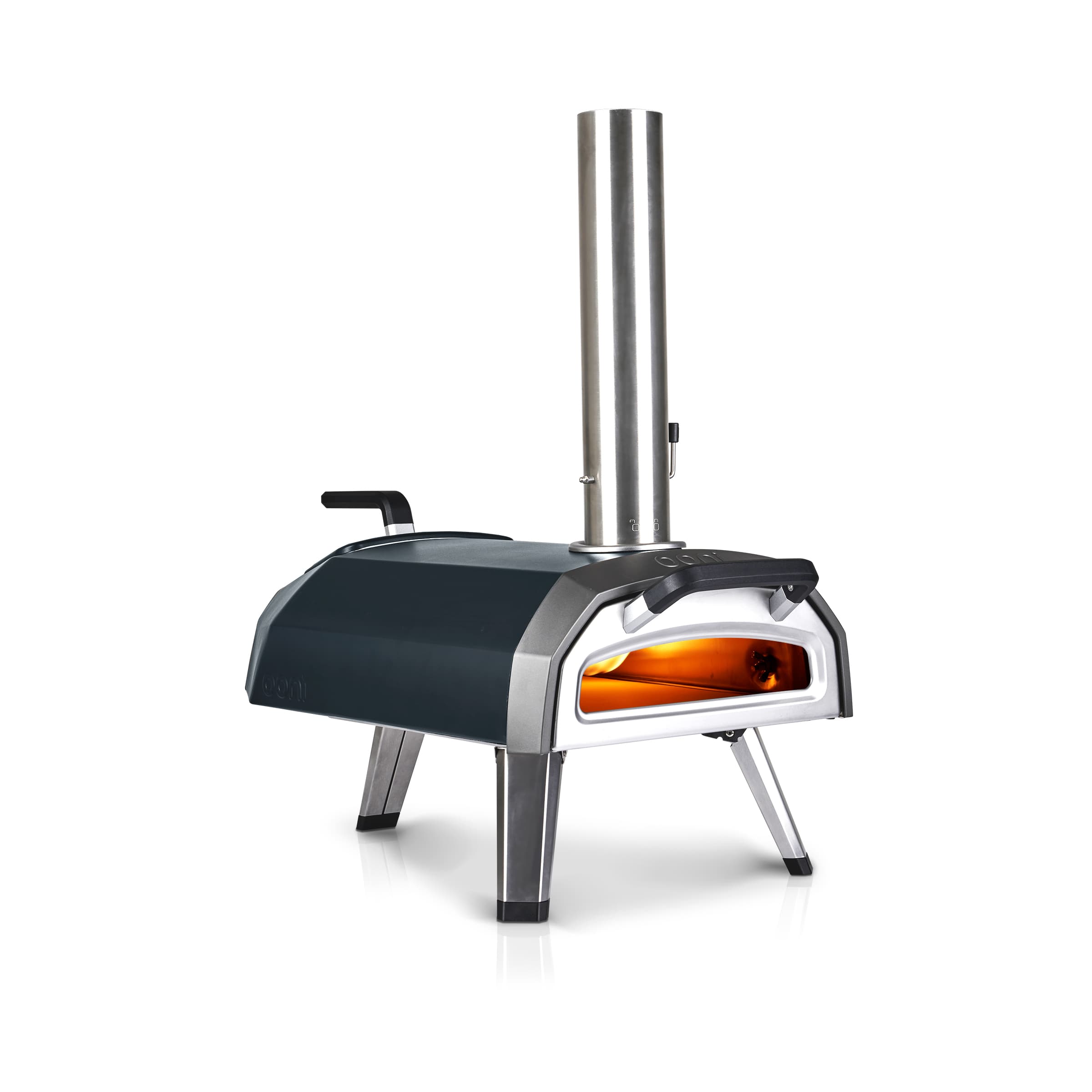 Ooni Karu 12 multi-fuel pizza oven